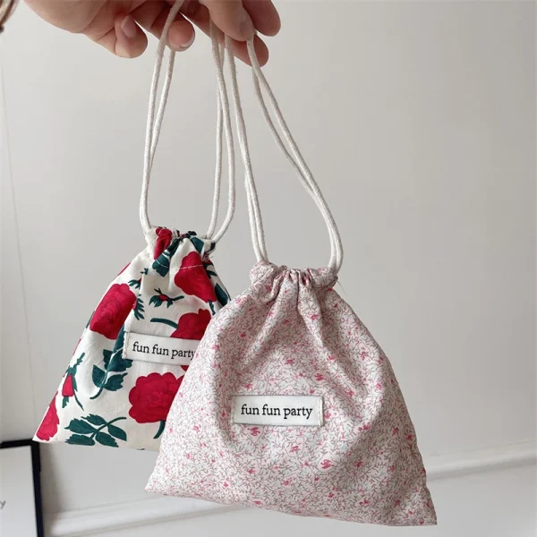 Cotton-Linen-Floral-Storage-Drawstring-Bag-Women-Finishing-Storage-Pouch-Cute-Makeup-Bag-Christmas-Gift-Candy-2