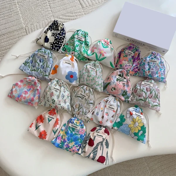 Woman-Jewelry-Cosmetic-Travel-Handbags-Fabric-Flower-Storage-Pouch-String-Bag-Cute-Small-Coin-Purse-Drawstring